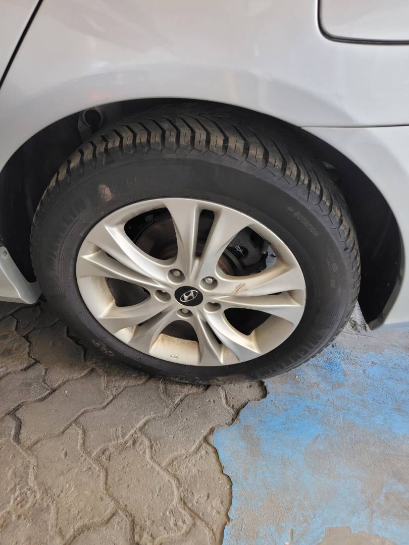 2012 HYUNDAI SONATA — 215403 KM — Lot 414329 — Main - Marhaba Auctions Used Cars - Image 9