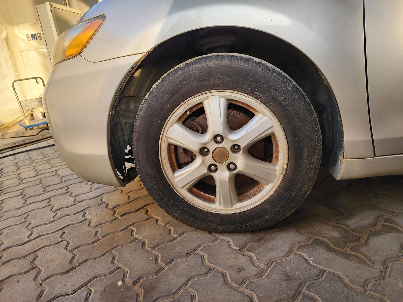2009 TOYOTA CAMRY — 192448 Miles — Lot 39572151 — Souq - Marhaba Auctions Used Cars - Image 11