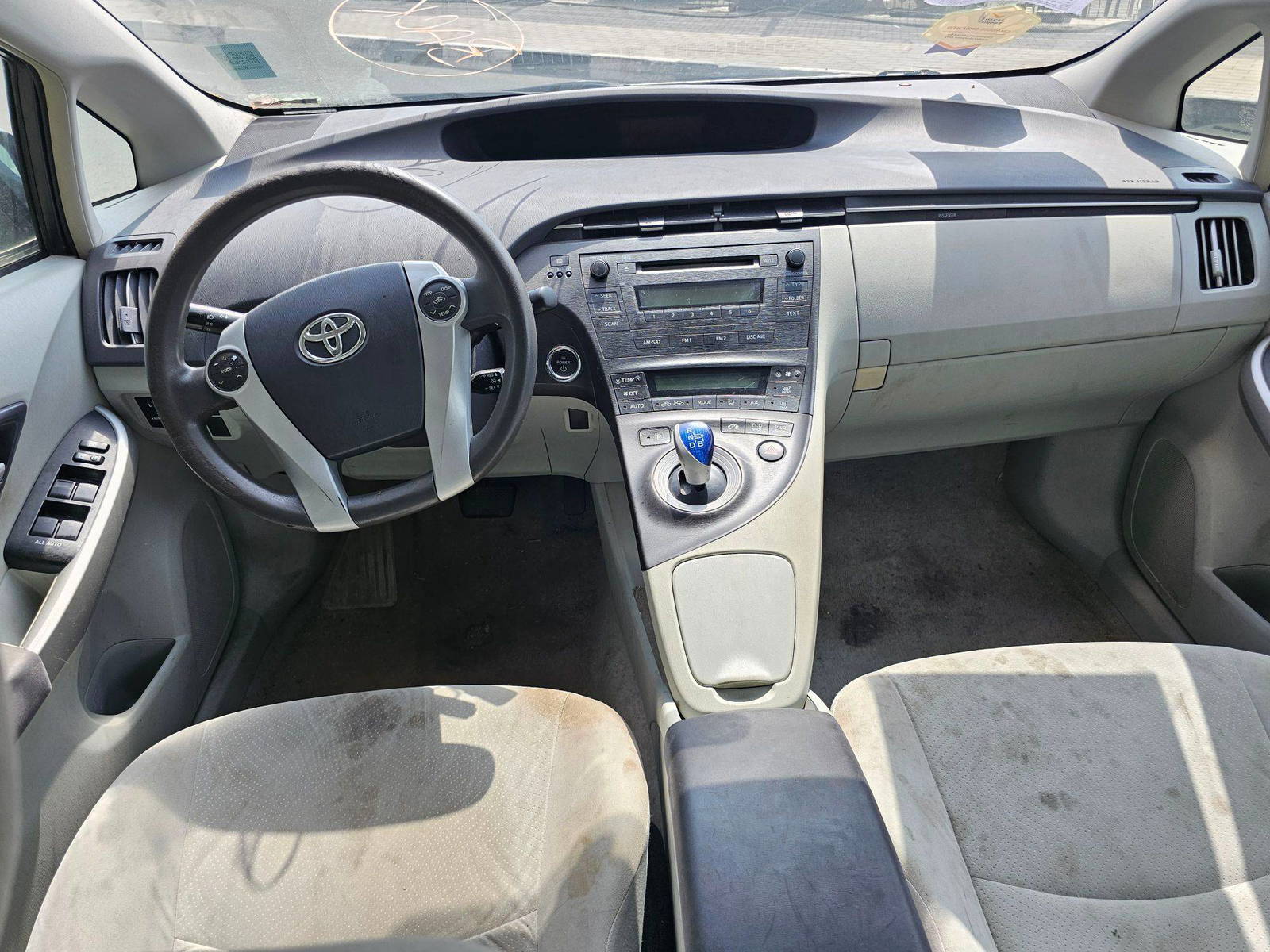 2011 TOYOTA PRIUS — 239423 Miles — Lot U8B5315319 — Souq - Marhaba Auctions Used Cars - Image 7