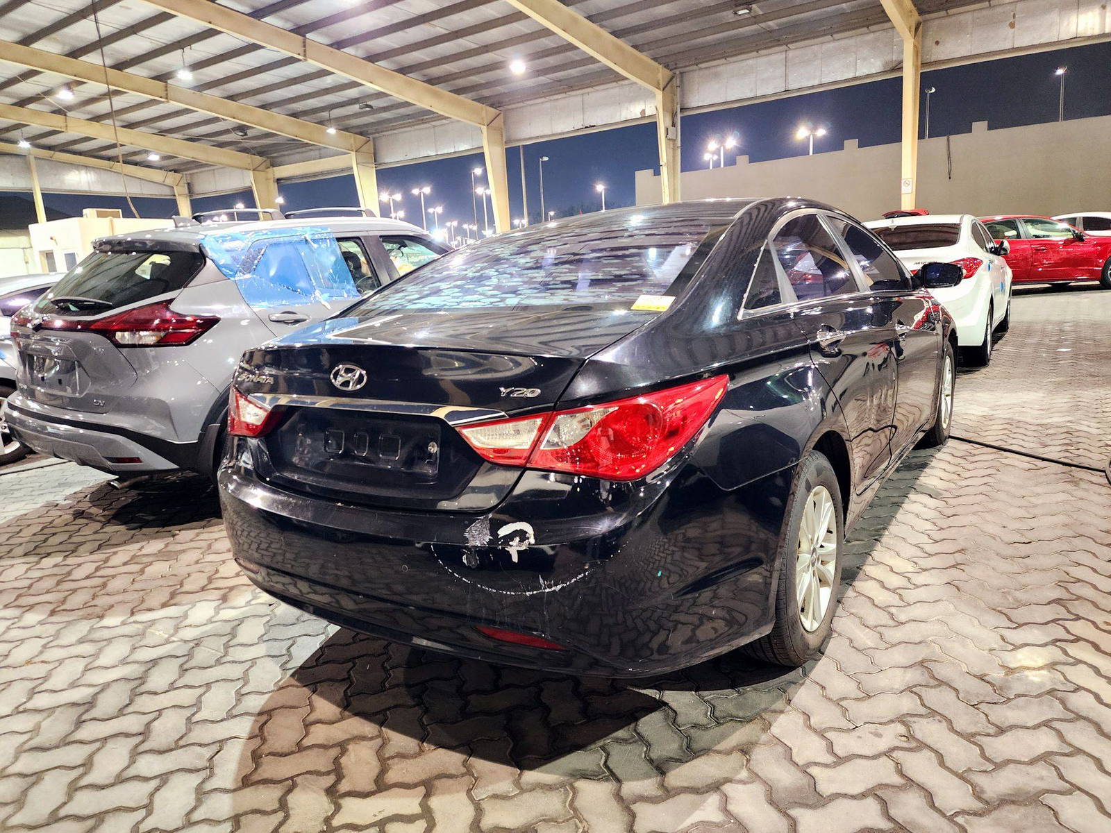 2011 HYUNDAI SONATA — 202436 KM — Lot 324042 — Souq - Marhaba Auctions Used Cars - Image 3