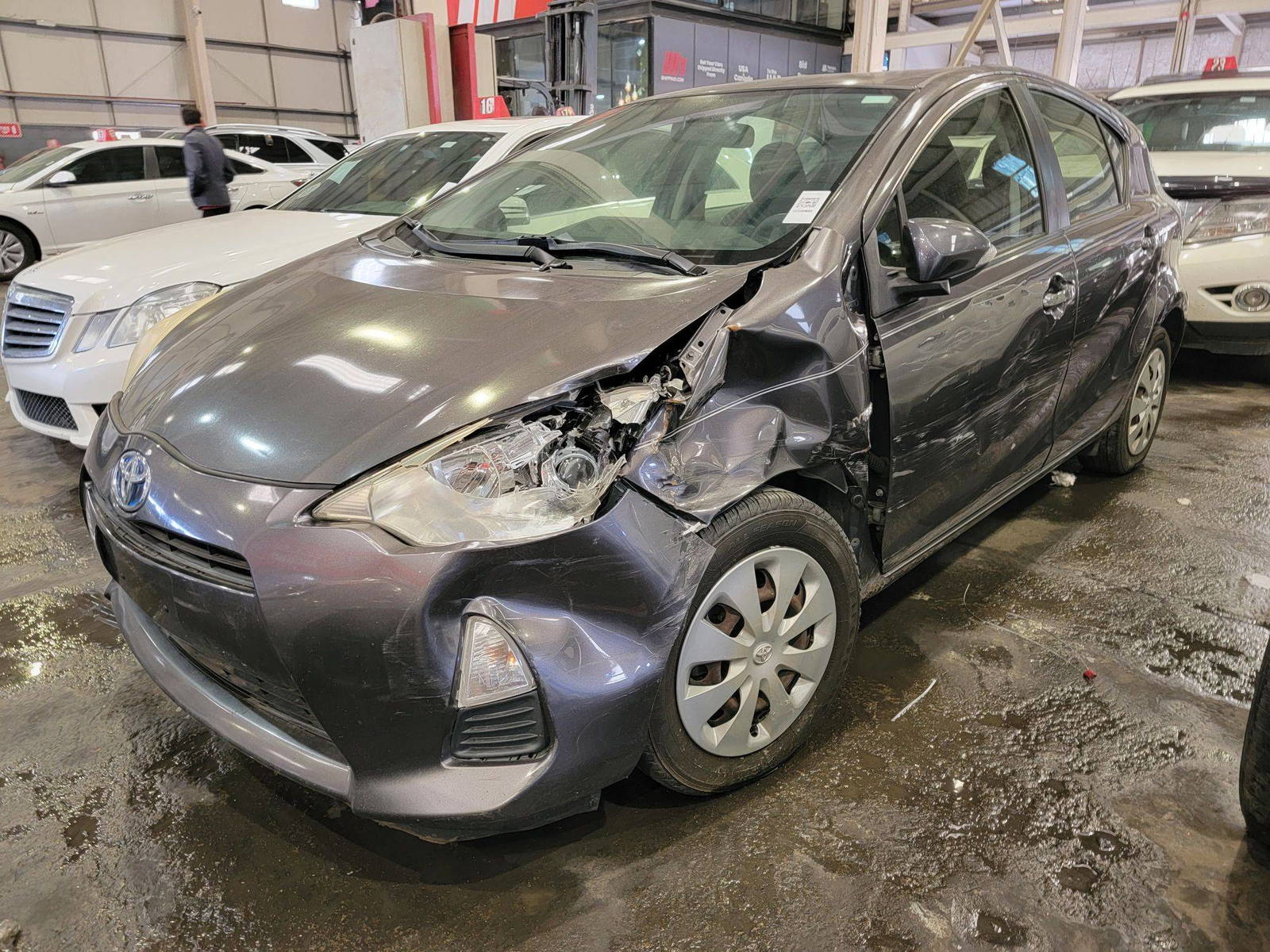 TOYOTA PRIUS C 2013 - Marhaba Auction Used Cars - Image 4