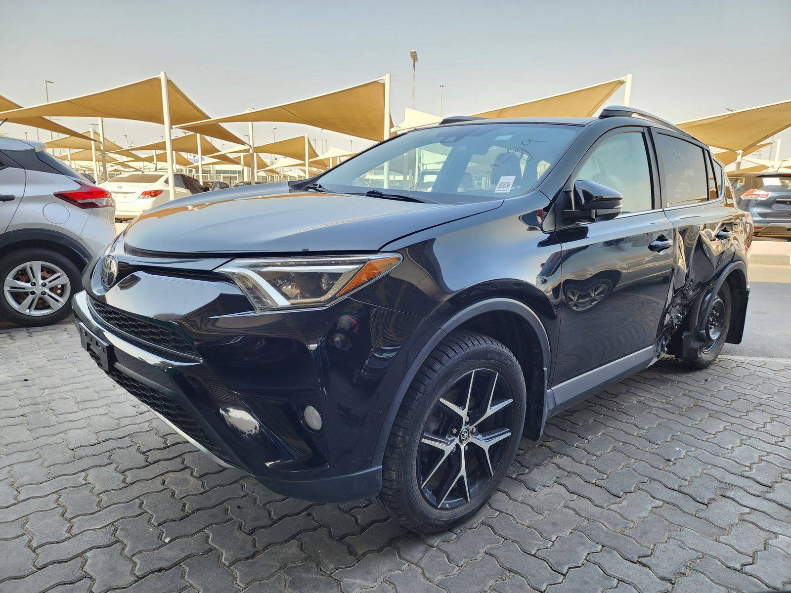 2017 TOYOTA RAV4 — 148051 KM — Lot 40391 — Souq - Marhaba Auctions Used Cars - Image 4
