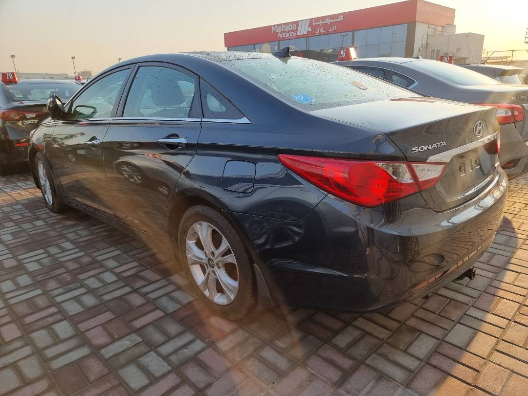 2013 HYUNDAI SONATA — 220872 Miles — Lot 125487 — Ind. 12 - Marhaba Auctions Used Cars - Image 5
