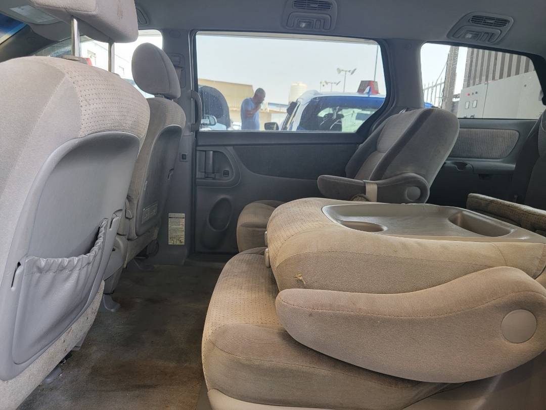 2007 TOYOTA SIENNA — 254336 Miles — Lot 39570852 — Main - Marhaba Auctions Used Cars - Image 8