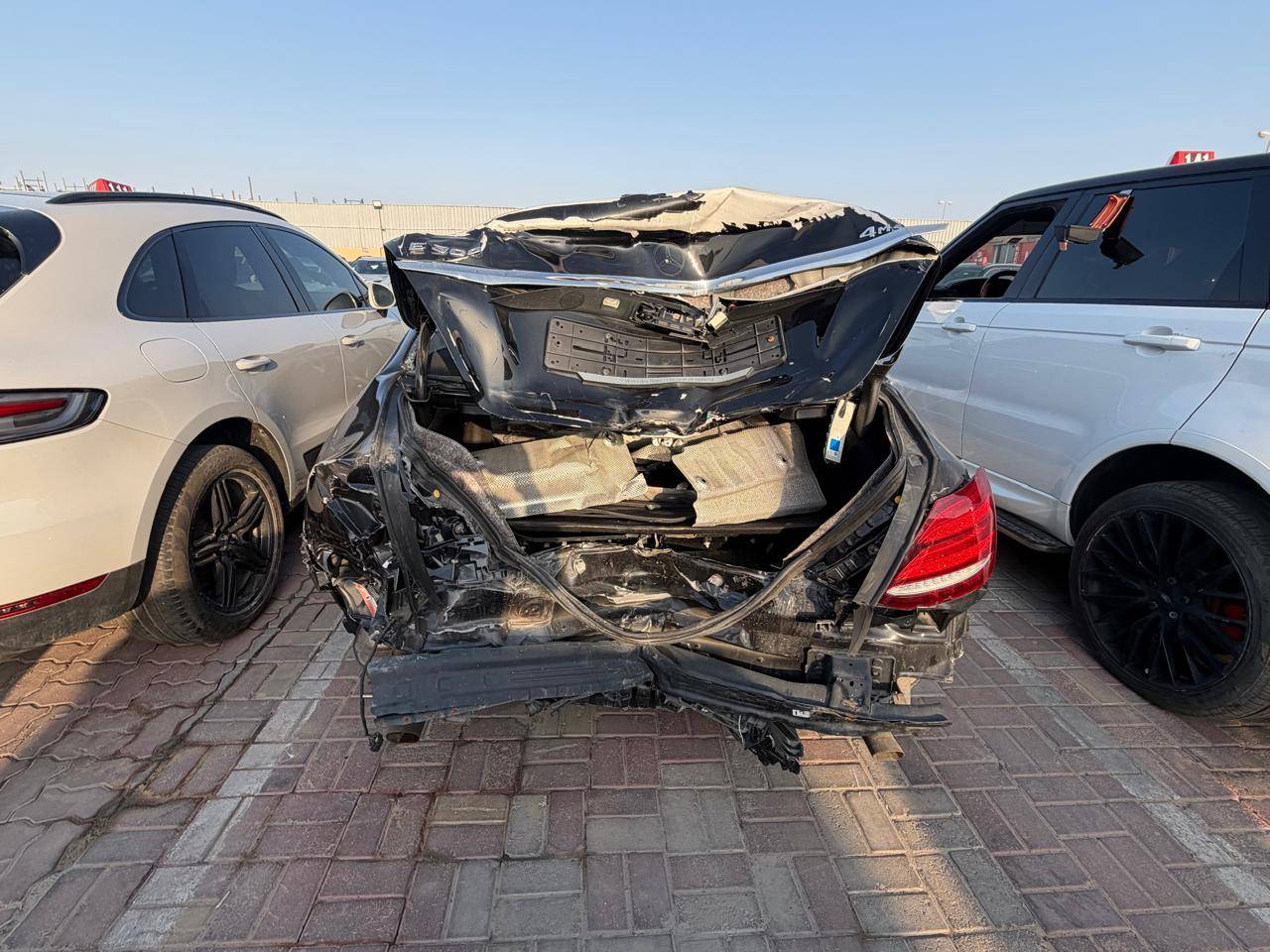 2019 MERCEDES BENZ E300 — Lot 4KA607212 - Marhaba Auctions Used Cars - Image 3