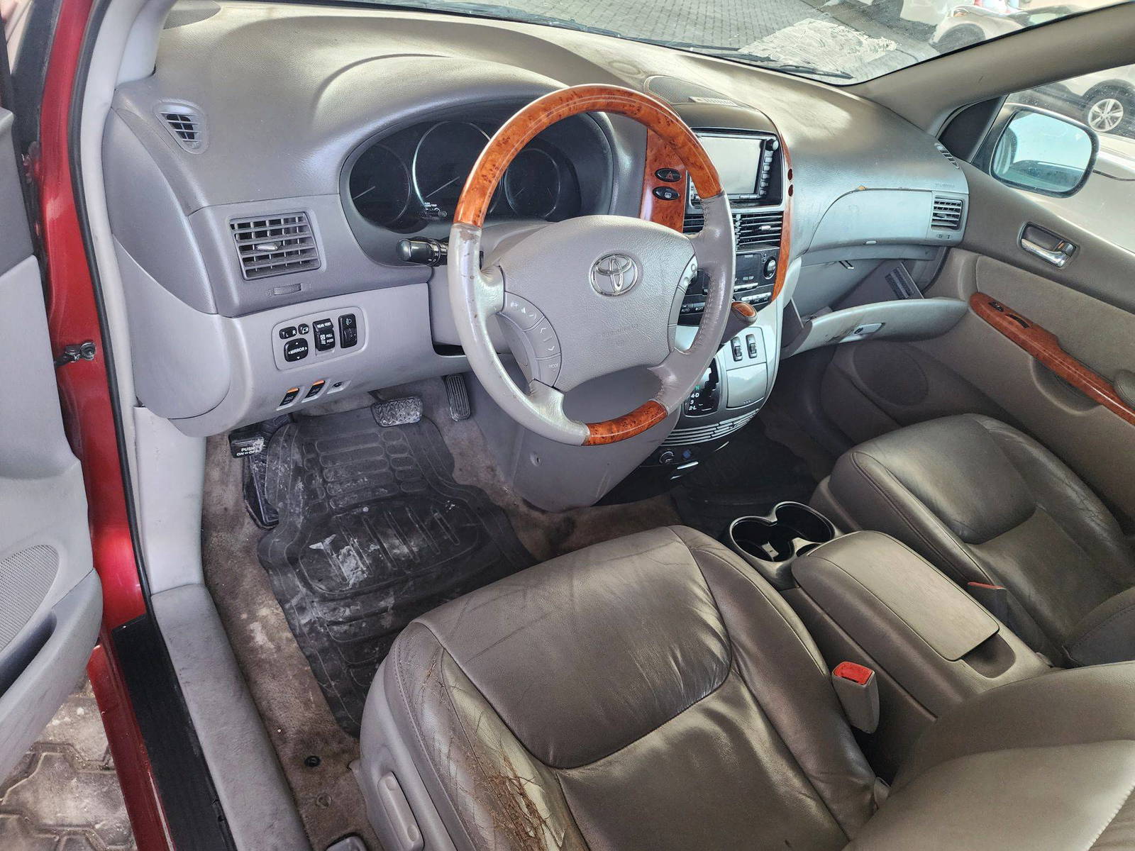 2009 TOYOTA SIENNA — 0 Miles — Lot 37675307 - Marhaba Auctions Used Cars - Image 11