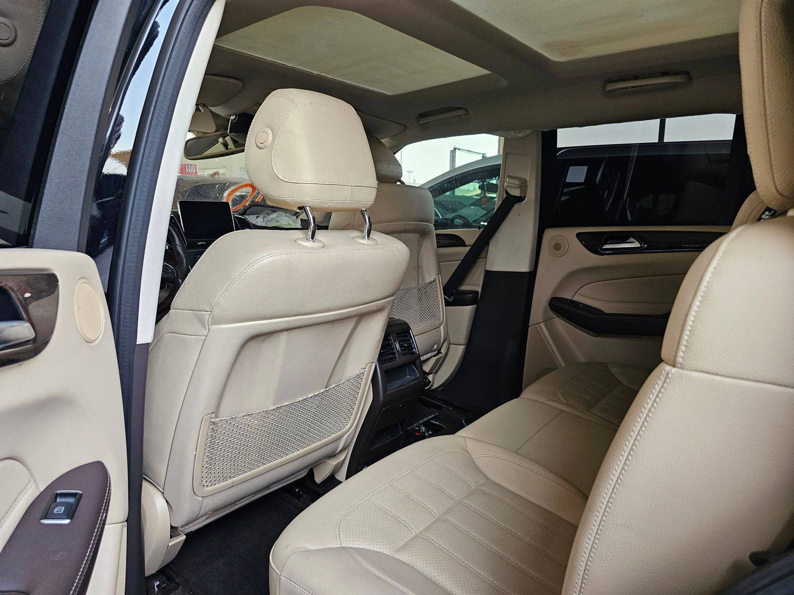2016 MERCEDES BENZ GLE 350 — 107127 Miles — Lot GA622221 — Main - Marhaba Auctions Used Cars - Image 6
