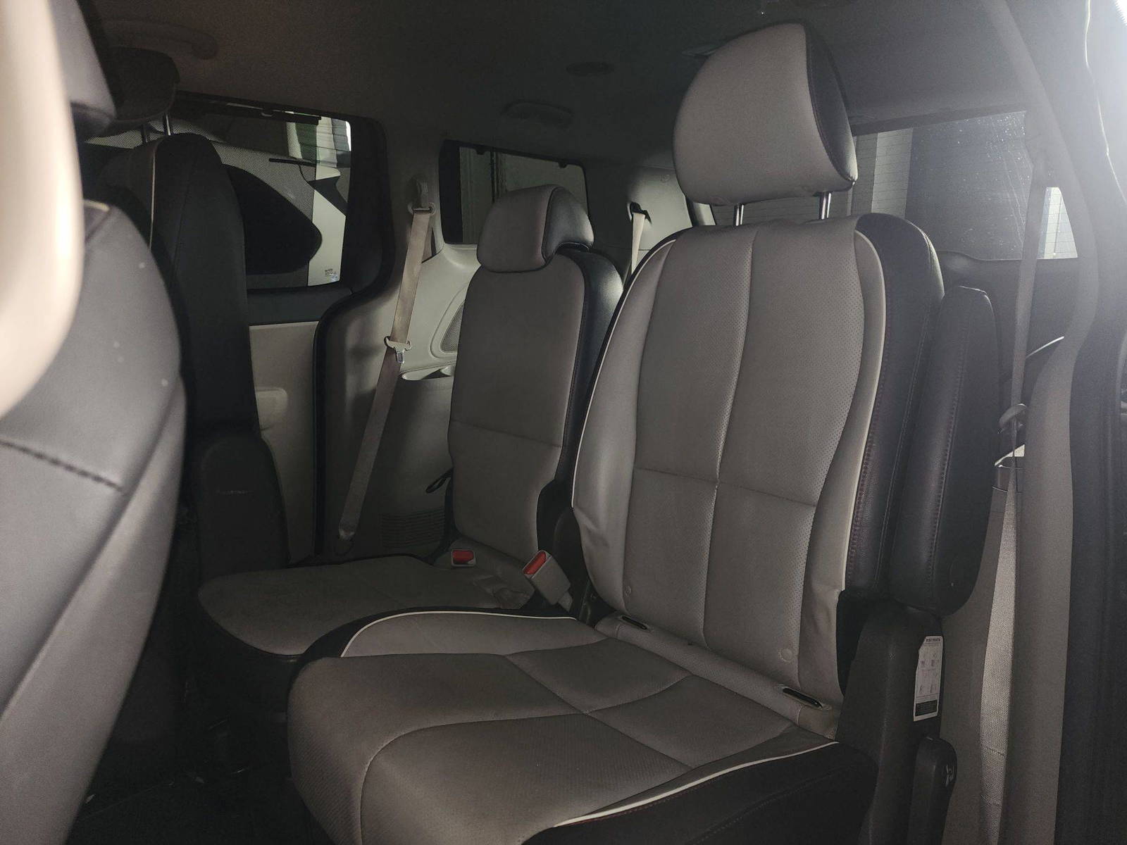 KIA SEDONA 2018 - Marhaba Auction Used Cars - Image 7