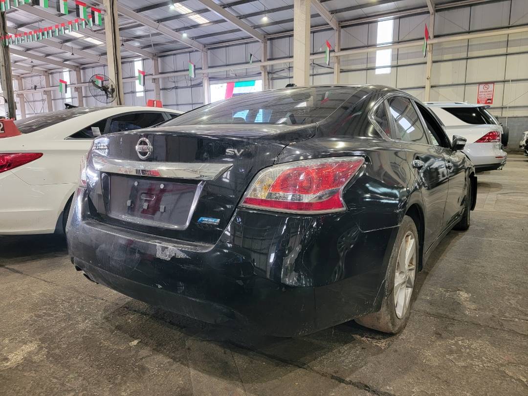 2014 NISSAN ALTIMA — 146876 Miles — Lot 70389254 — Main - Marhaba Auctions Used Cars - Image 4
