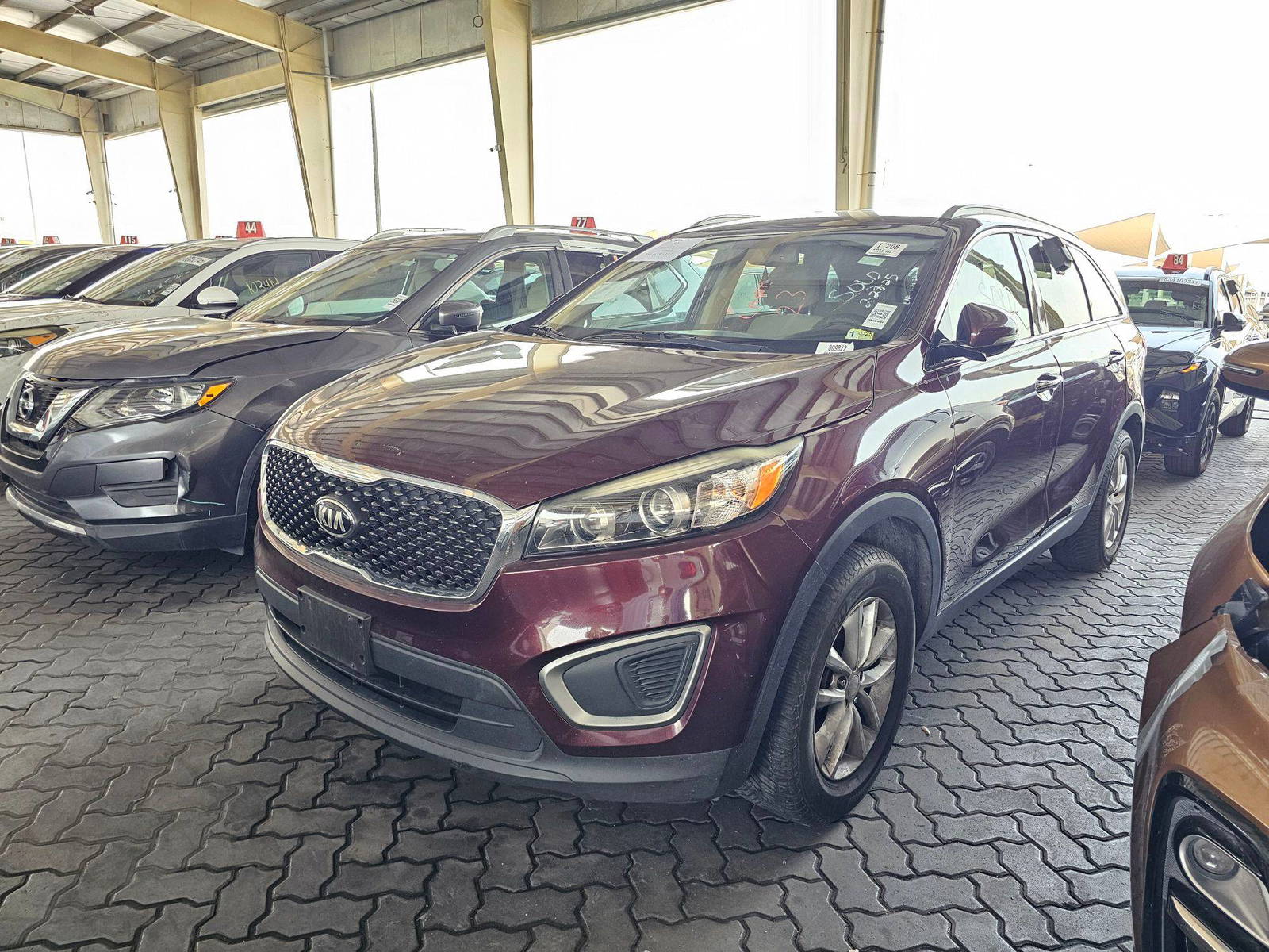 2017 KIA SORENTO — 202100 Miles — Lot 809822 — Souq - Marhaba Auctions Used Cars - Image 5