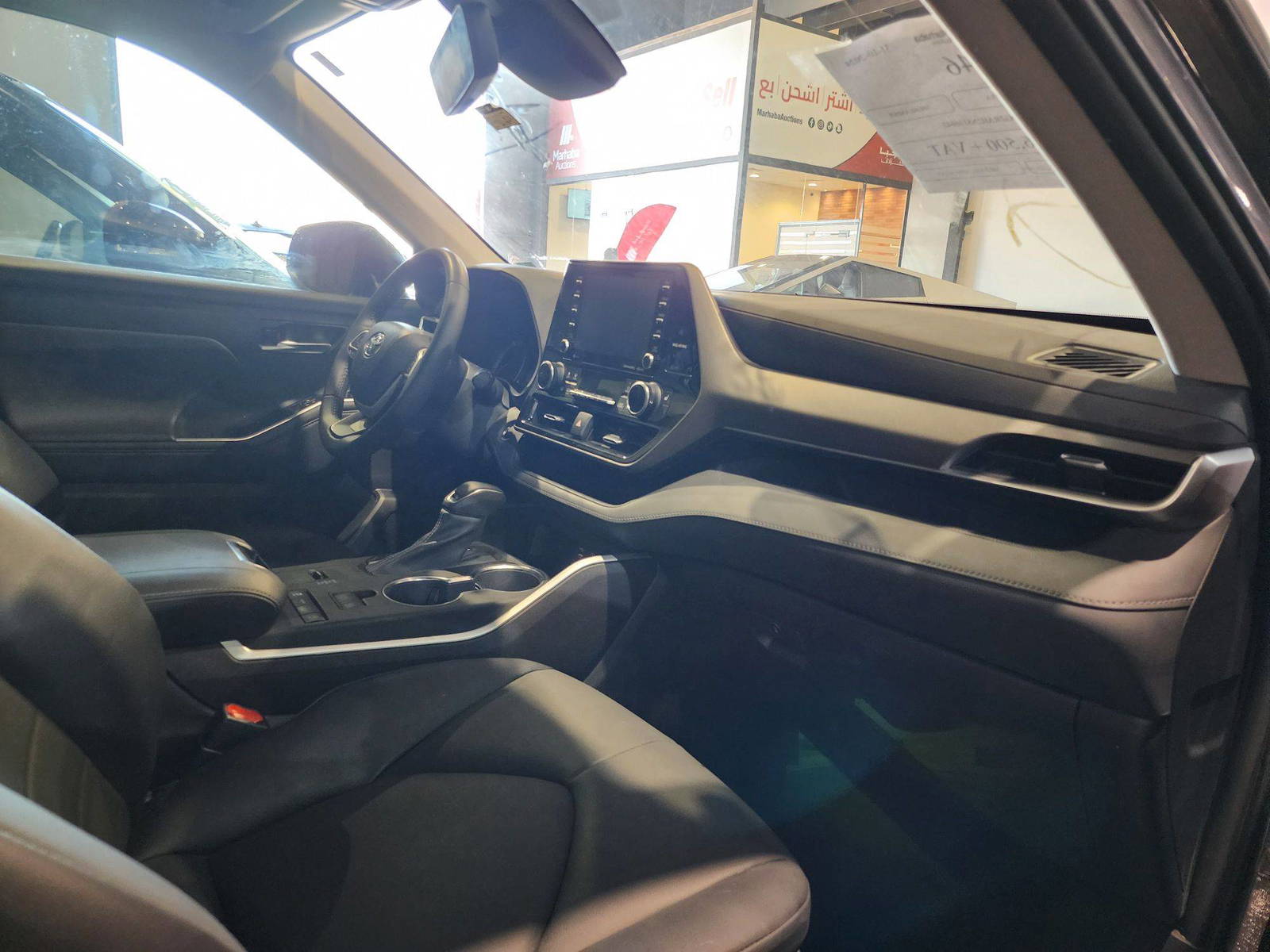 2022 TOYOTA HIGHLANDER — 30589 Miles — Lot 116642 — Al Quoz - Marhaba Auctions Used Cars - Image 9
