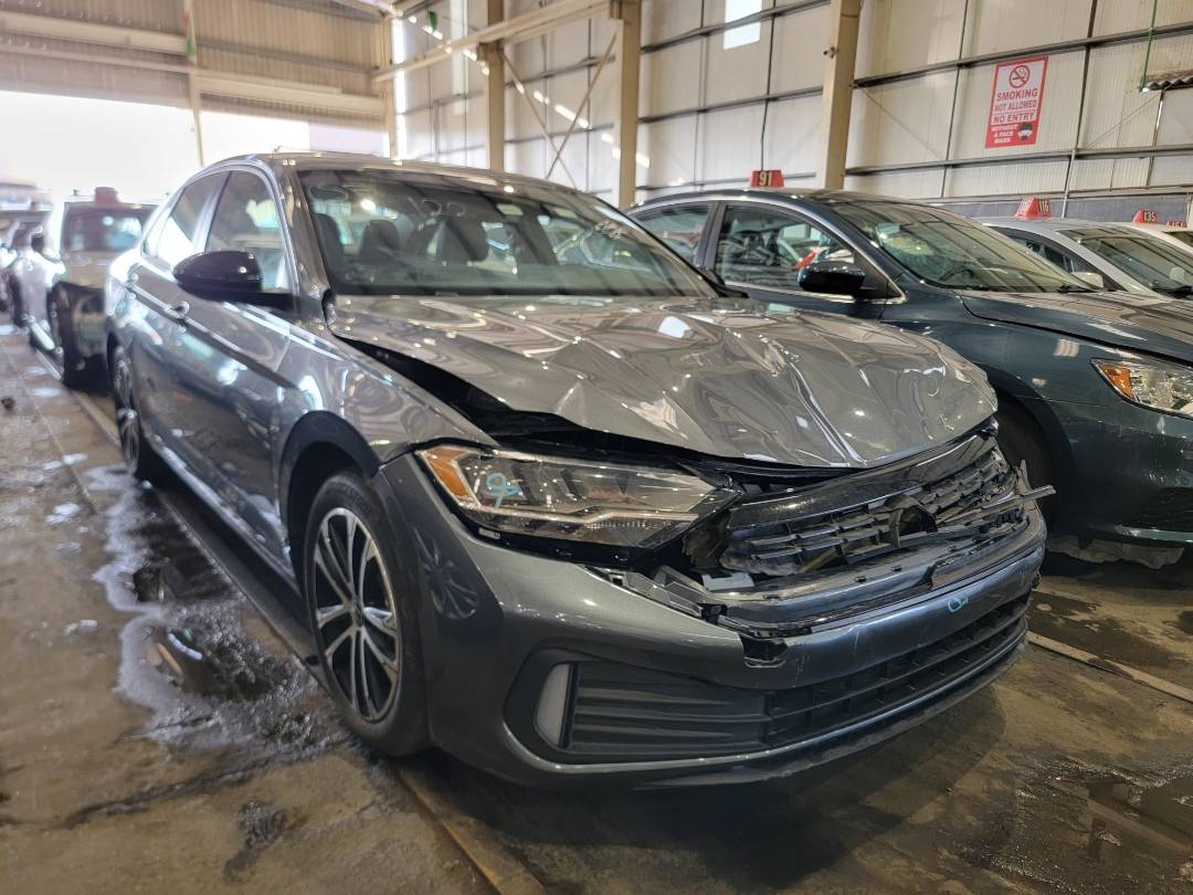 2022 VOLKSWAGEN JETTA — 29728 Miles — Lot 19584 — Main - Marhaba Auctions Used Cars - Image 4