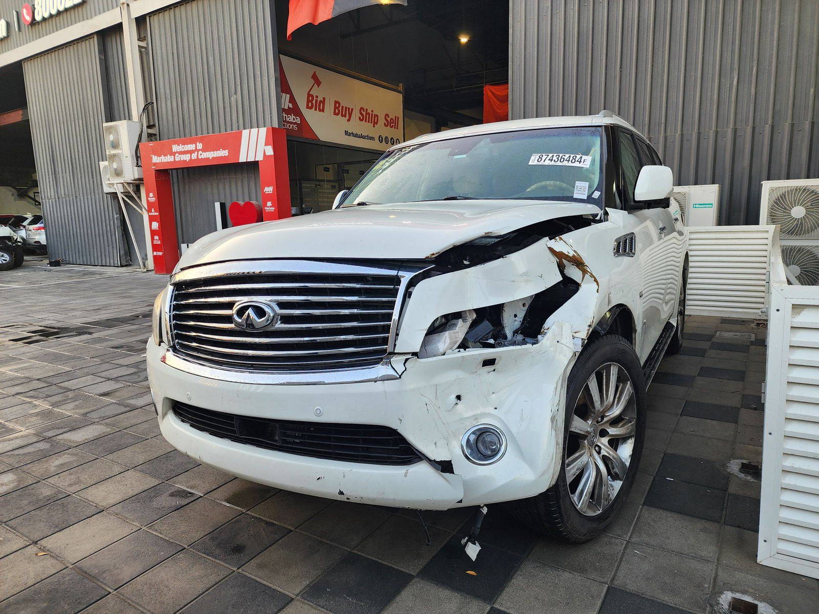 2014 INFINITI QX80 — 203264 Miles — Lot 87436484 — Main - Marhaba Auctions Used Cars - Image 4