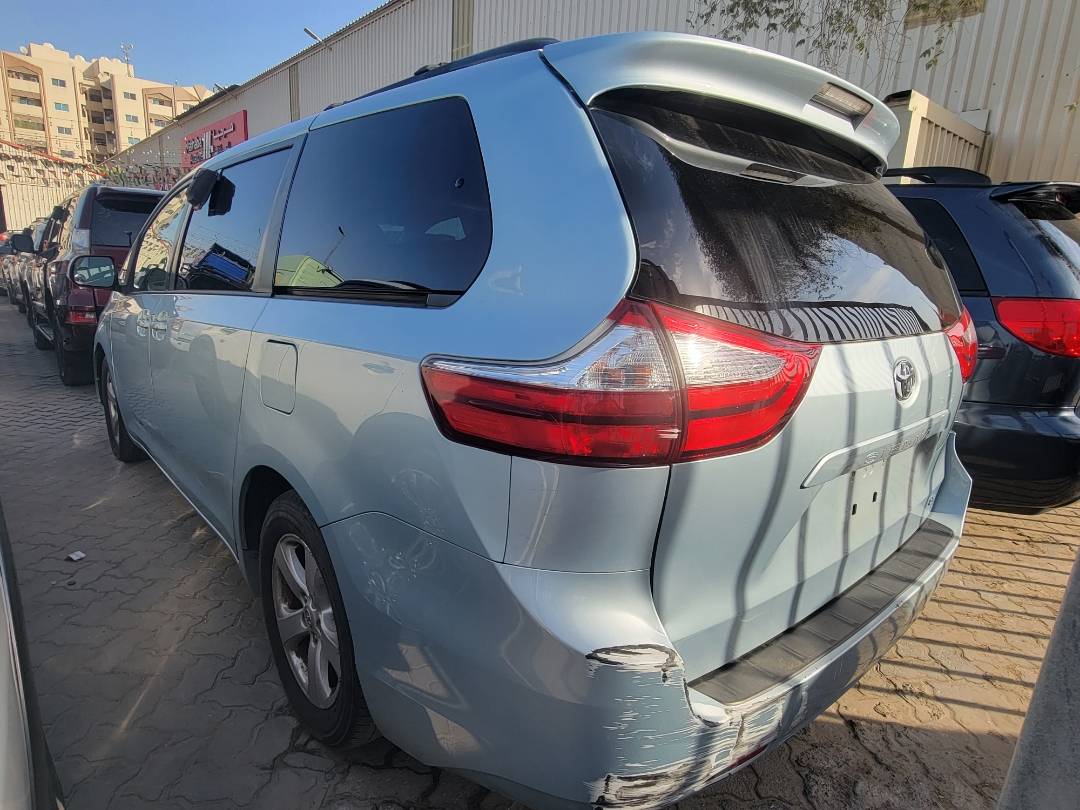 2015 TOYOTA SIENNA — 161145 Miles — Lot C5FS674949 — Main - Marhaba Auctions Used Cars - Image 4
