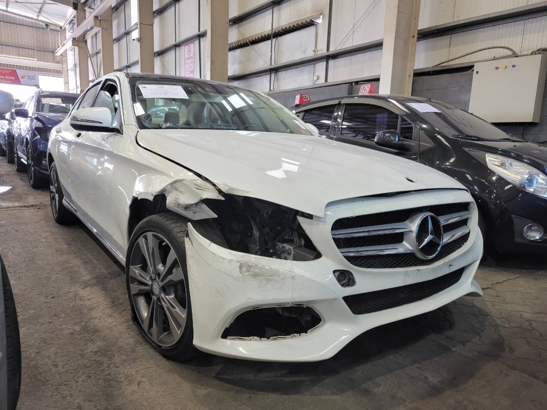 2017 MERCEDES BENZ C300 — 104227 Miles — Lot B3HU193111 — Main - Marhaba Auctions Used Cars - Image 4
