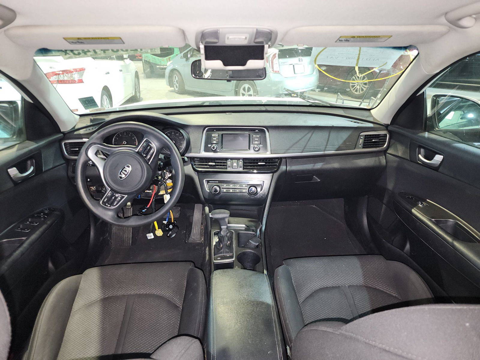 2017 KIA OPTIMA — 173369 Miles — Lot 42984145 — Al Quoz - Marhaba Auctions Used Cars - Image 8