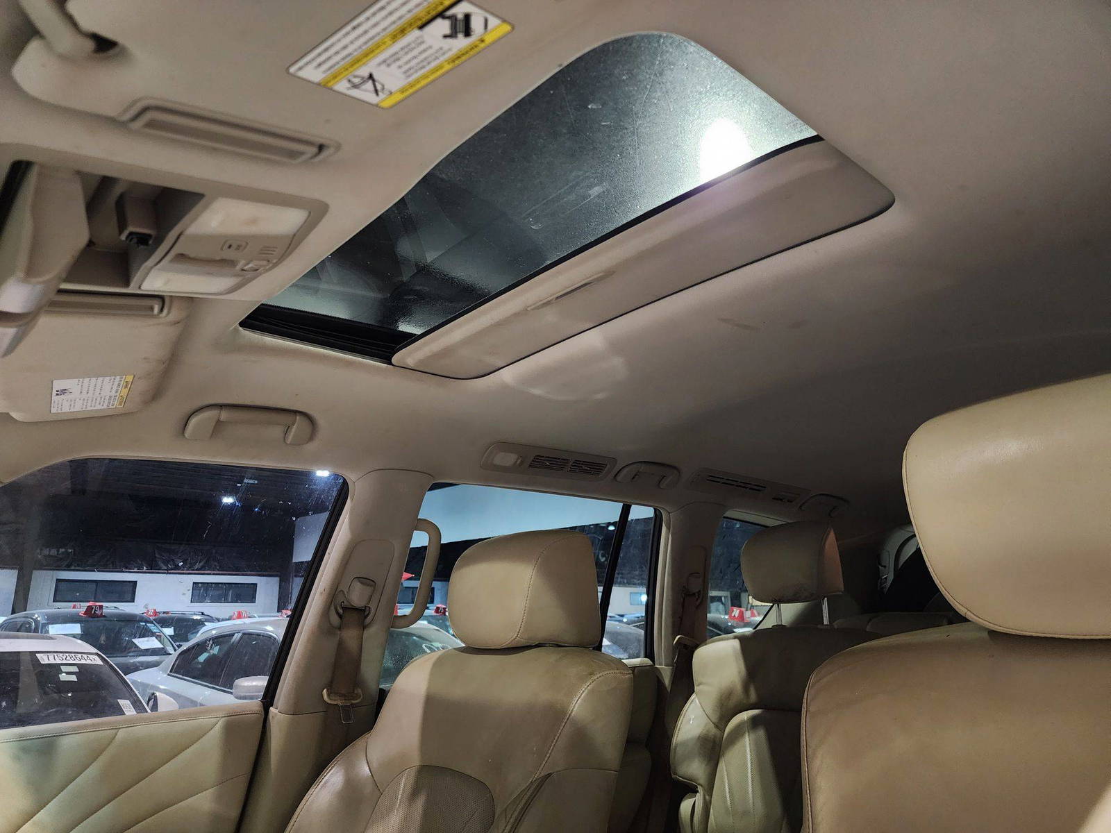 2015 INFINITI QX80 — 134816 Miles — Lot 40989112 — Souq - Marhaba Auctions Used Cars - Image 14