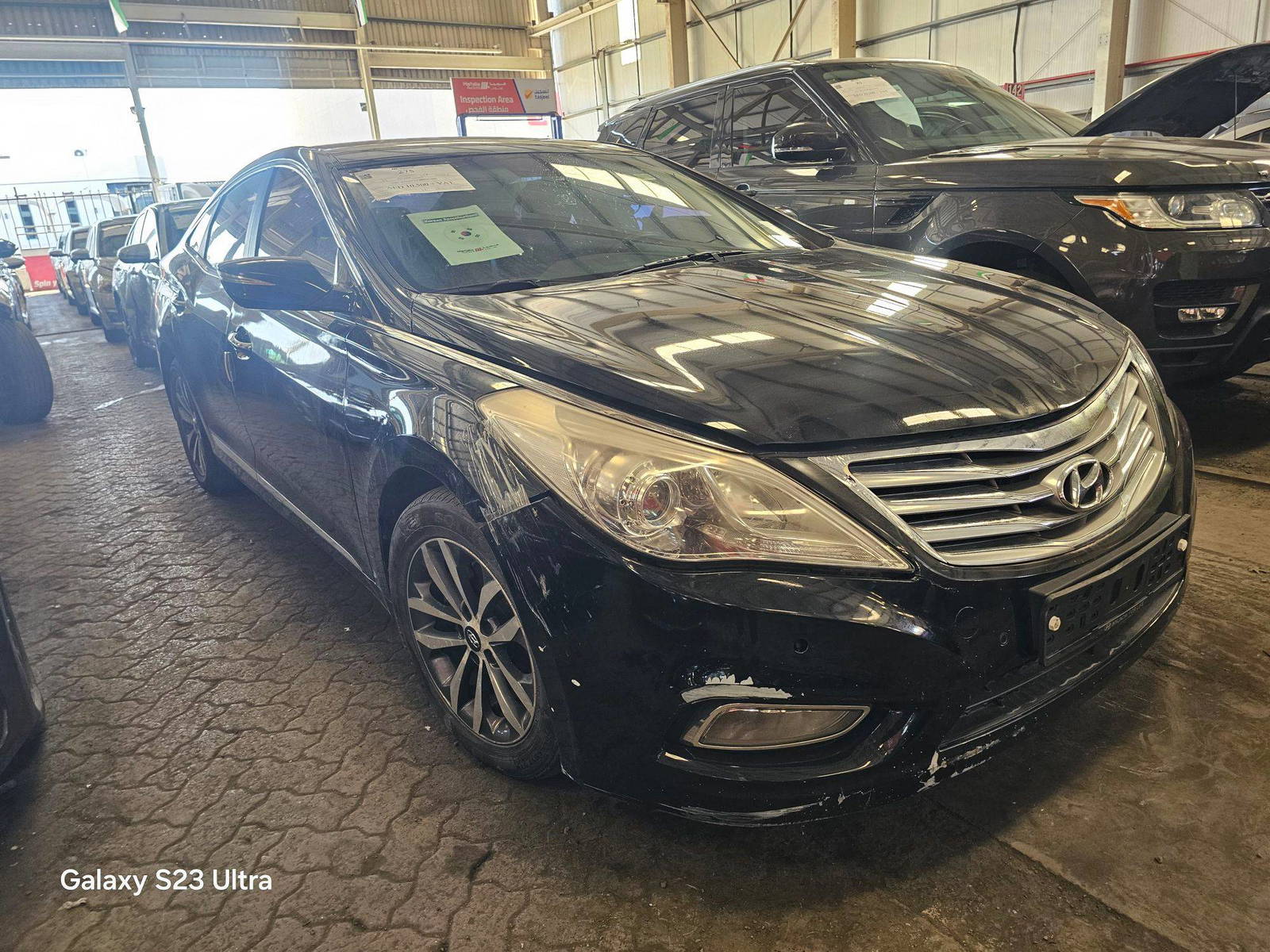 2011 HYUNDAI GRANDEUR — 251392 KM — Lot 081998 — Main - Marhaba Auctions Used Cars - Image 3