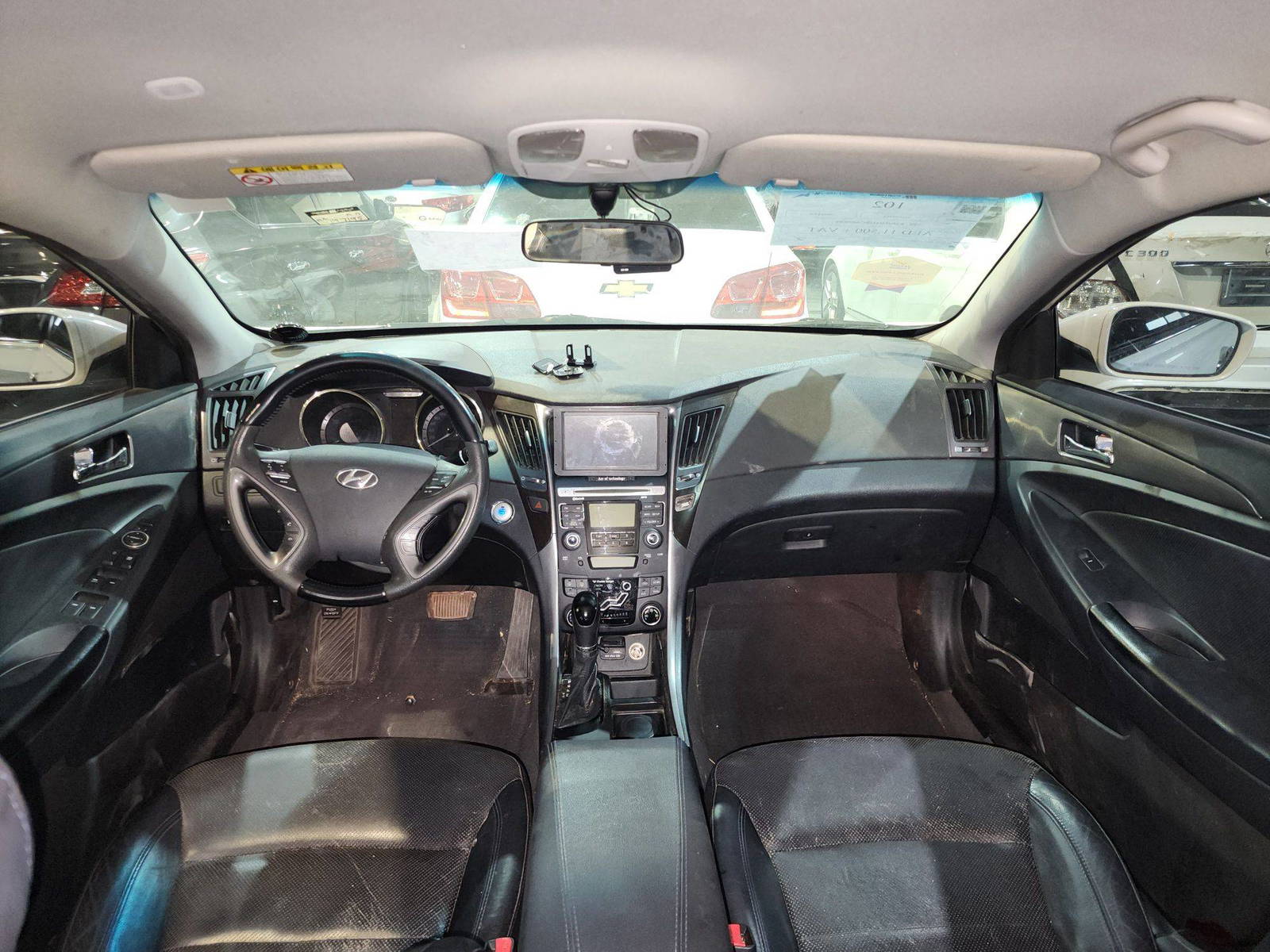 HYUNDAI SONATA 2012 - Marhaba Auction Used Cars - Image 8