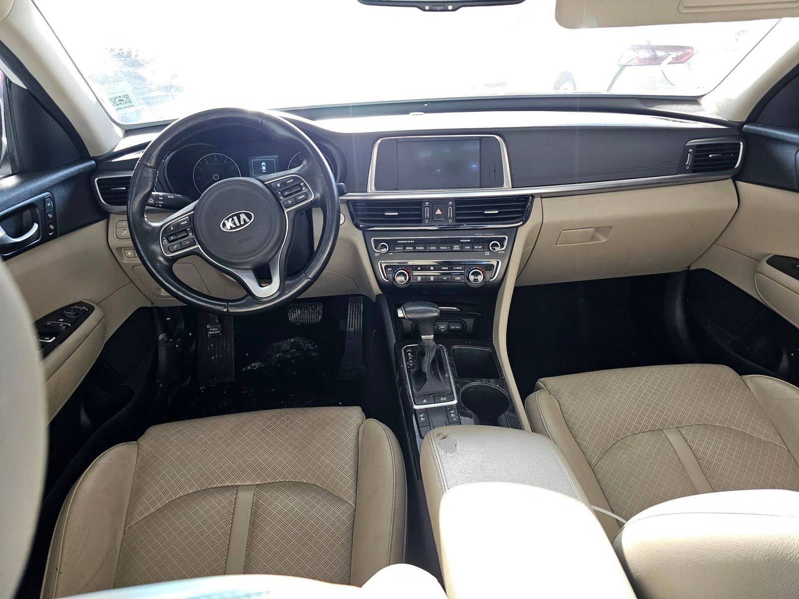 2016 KIA OPTIMA — 142176 Miles — Lot 90640025 — Souq - Marhaba Auctions Used Cars - Image 7