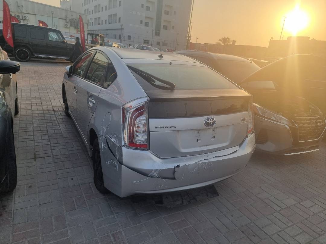 2013 TOYOTA PRIUS — 215372 Miles — Lot D5576304 - Marhaba Auctions Used Cars - Image 3