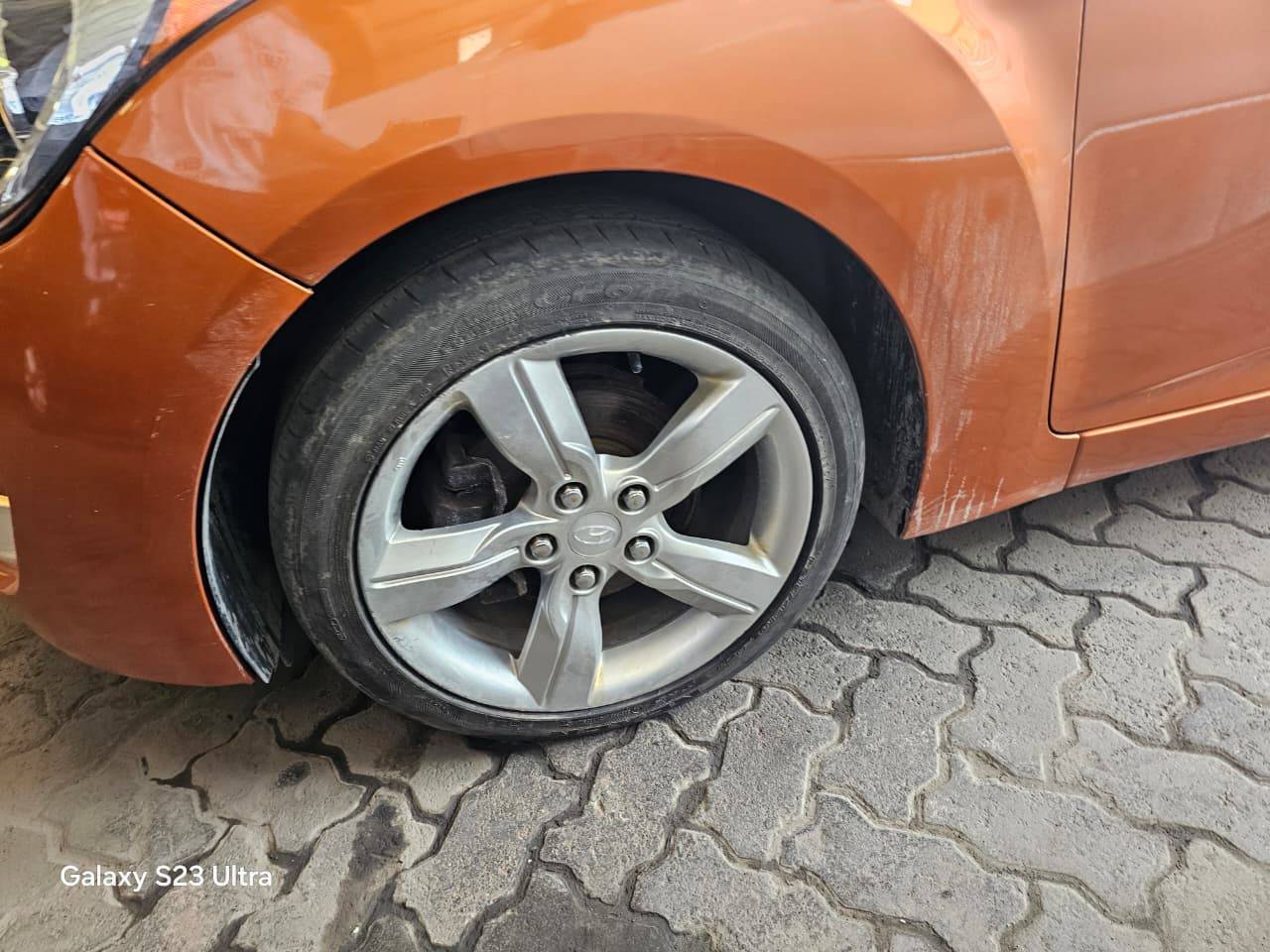 2014 HYUNDAI VELOSTER — 142683 KM — Lot 12309937 — Main - Marhaba Auctions Used Cars - Image 9