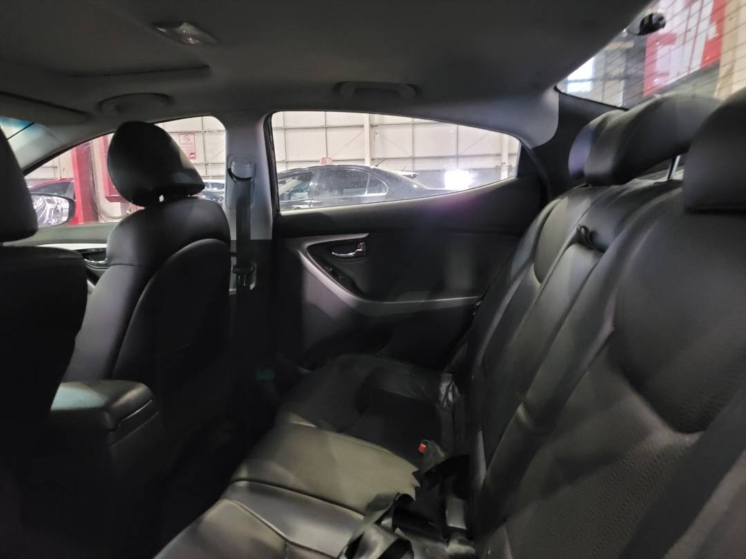 2011 HYUNDAI AVANTE — 214378 KM — Lot 062585 — Ind. 12 - Marhaba Auctions Used Cars - Image 7