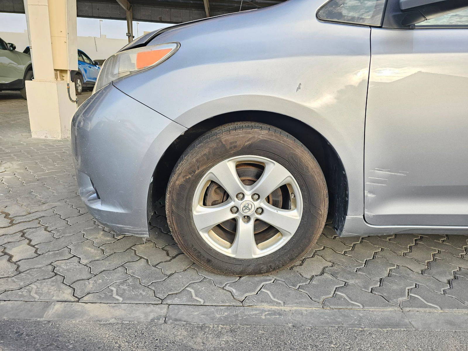 TOYOTA SIENNA 2011 - Marhaba Auction Used Cars - Image 12