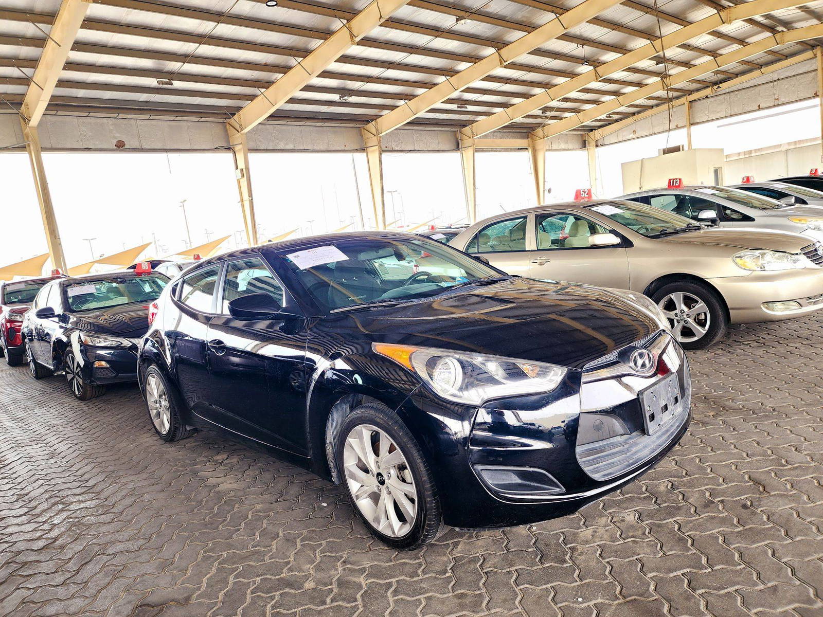 2016 HYUNDAI VELOSTER — 120036 KM — Lot 9GU260825 — Souq - Marhaba Auctions Used Cars - Image 4