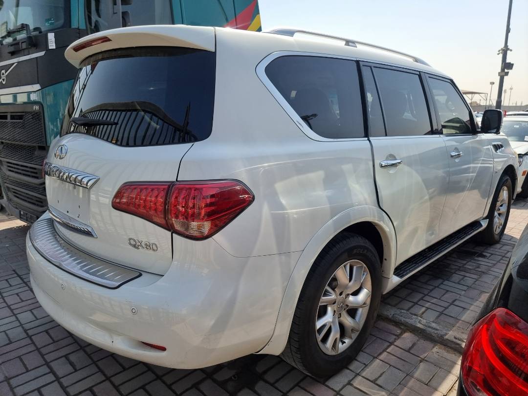 2014 INFINITI QX80 — 148839 Miles — Lot 215478 — Main - Marhaba Auctions Used Cars - Image 4