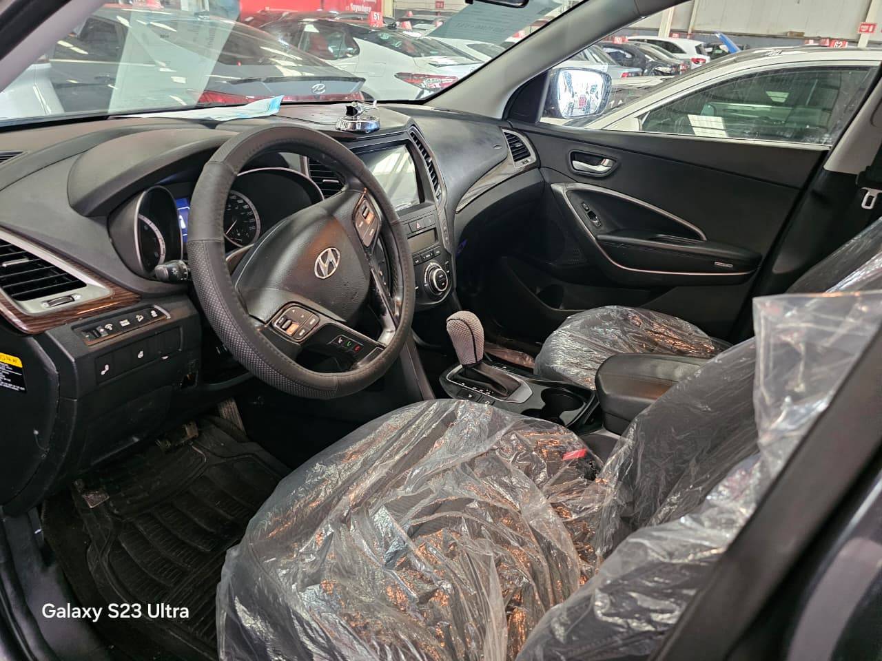 HYUNDAI SANTA FE 2018 - Marhaba Auction Used Cars - Image 8