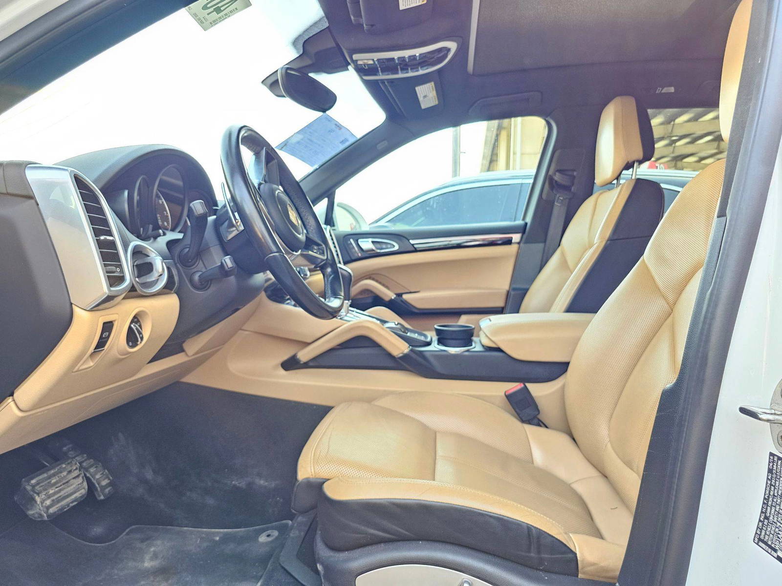 2016 PORSCHE Cayenne — 122317 Miles — Lot 46497305 — Souq - Marhaba Auctions Used Cars - Image 9