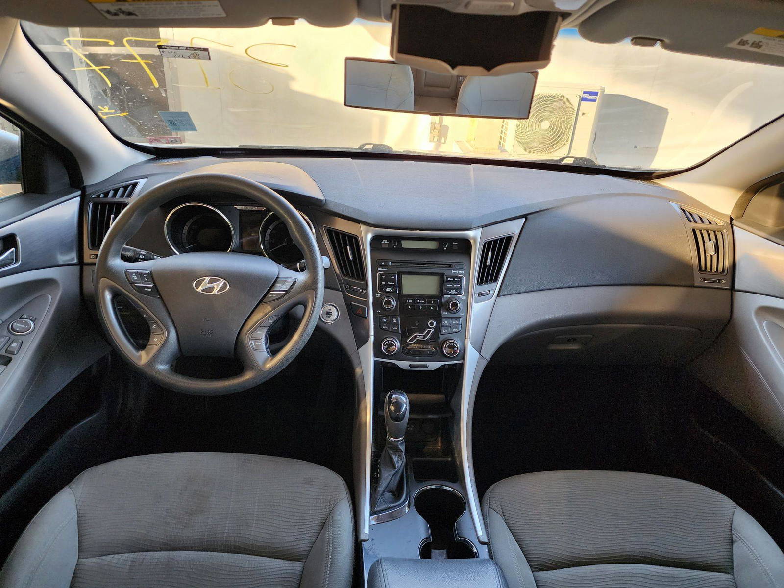 2011 HYUNDAI SONATA — 116935 Miles — Lot 3177 — Souq - Marhaba Auctions Used Cars - Image 7