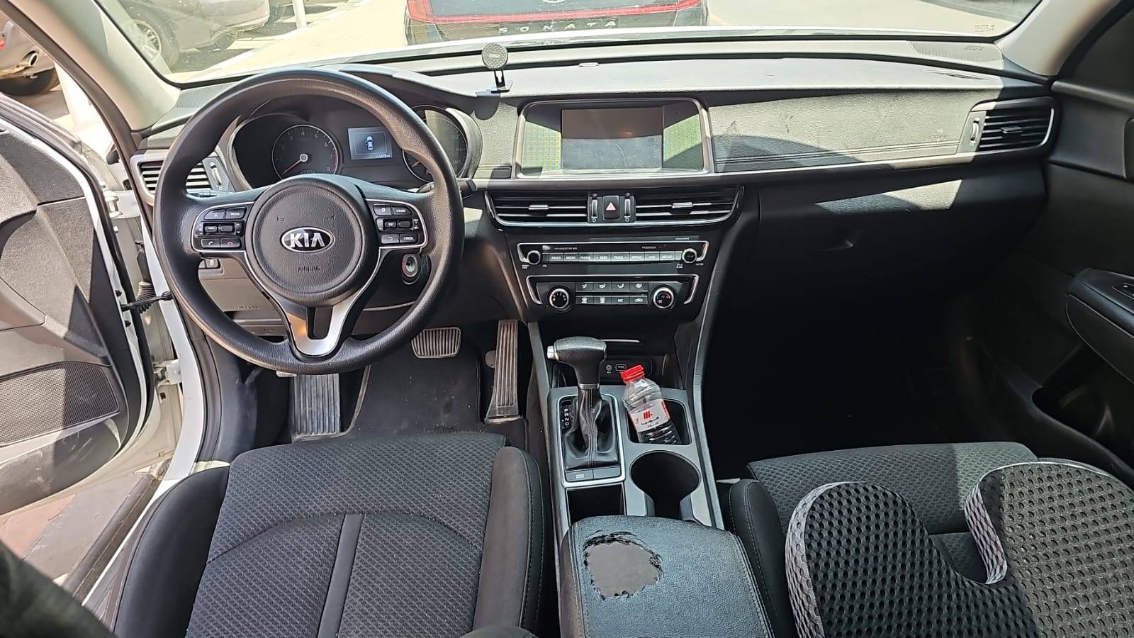 2018 KIA OPTIMA — 111878 Miles — Lot 272252 — Souq - Marhaba Auctions Used Cars - Image 11