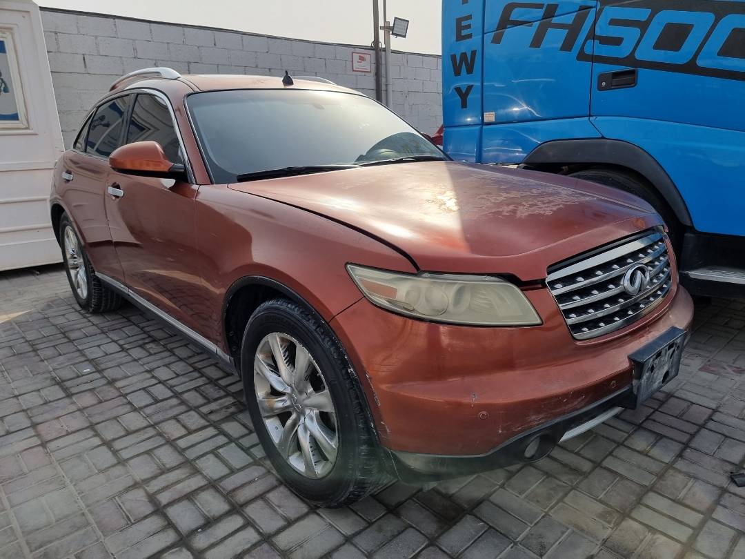 2008 INFINITI FX35 — 293757 KM — Lot 215487 — Ind. 12 - Marhaba Auctions Used Cars - Image 3