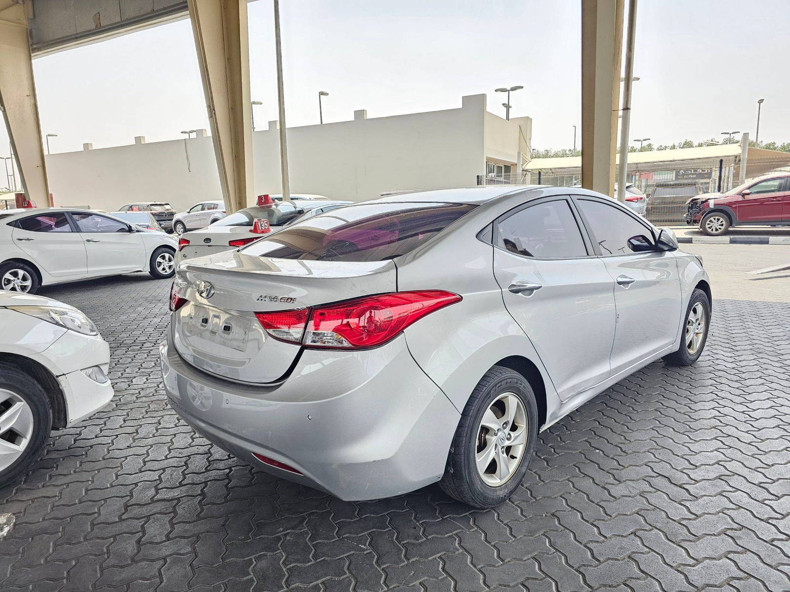 2012 HYUNDAI AVANTE — 240010 KM — Lot 585549 — Main - Marhaba Auctions Used Cars - Image 4
