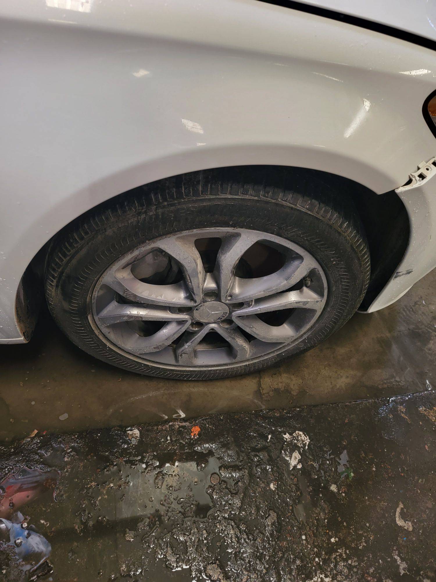 MERCEDES BENZ C300 2016 - Marhaba Auction Used Cars - Image 5