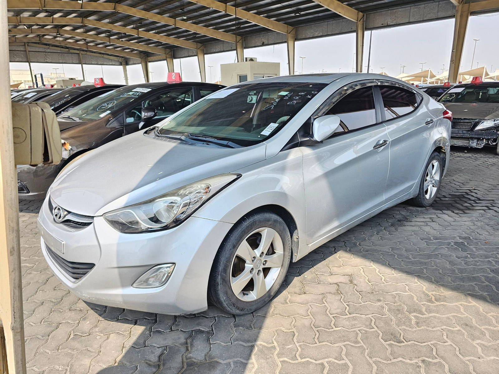 HYUNDAI AVANTE 2011 - Marhaba Auction Used Cars - Image 5