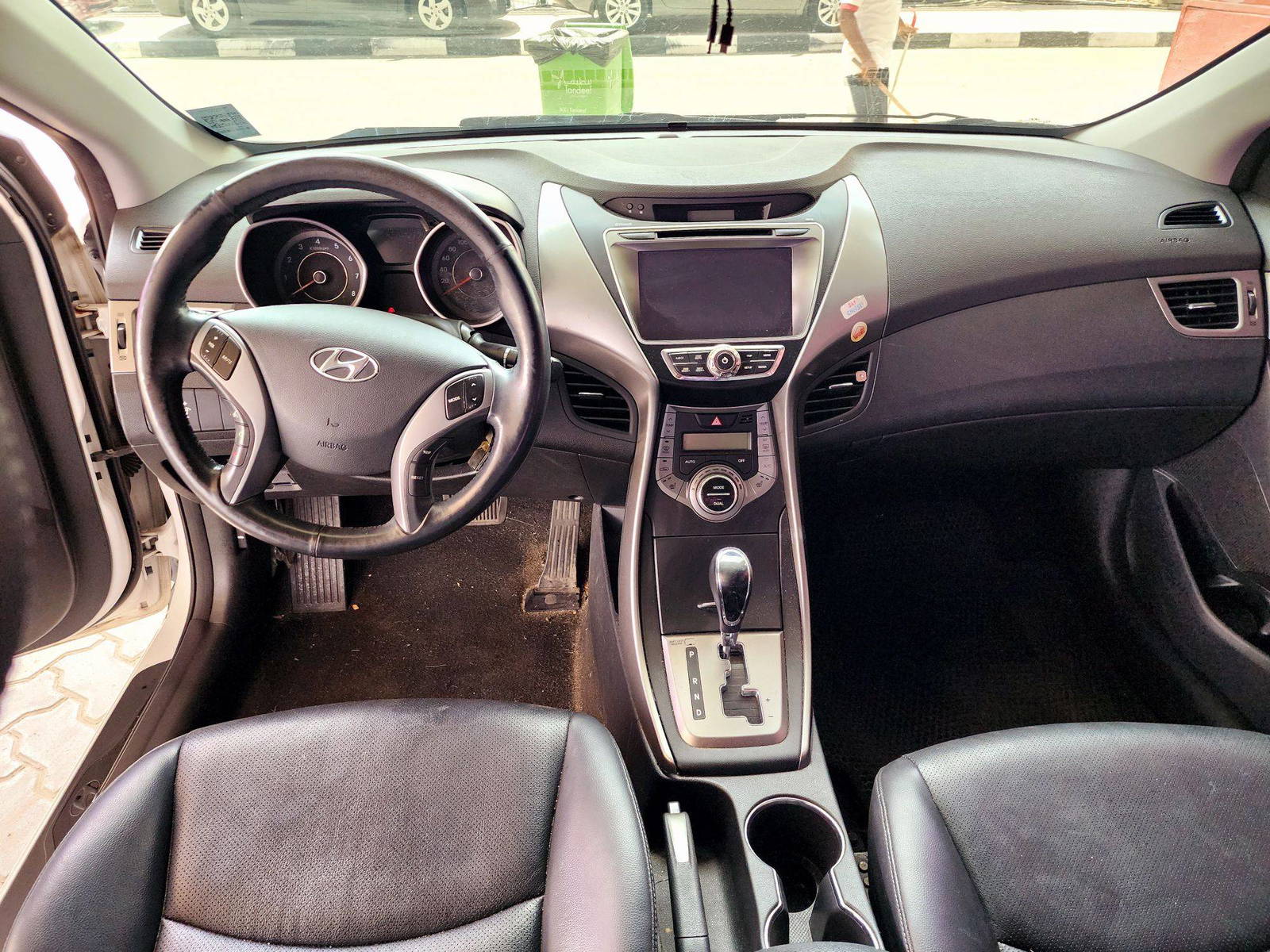 2013 HYUNDAI AVANTE — 147554 KM — Lot 672850 — Souq - Marhaba Auctions Used Cars - Image 7
