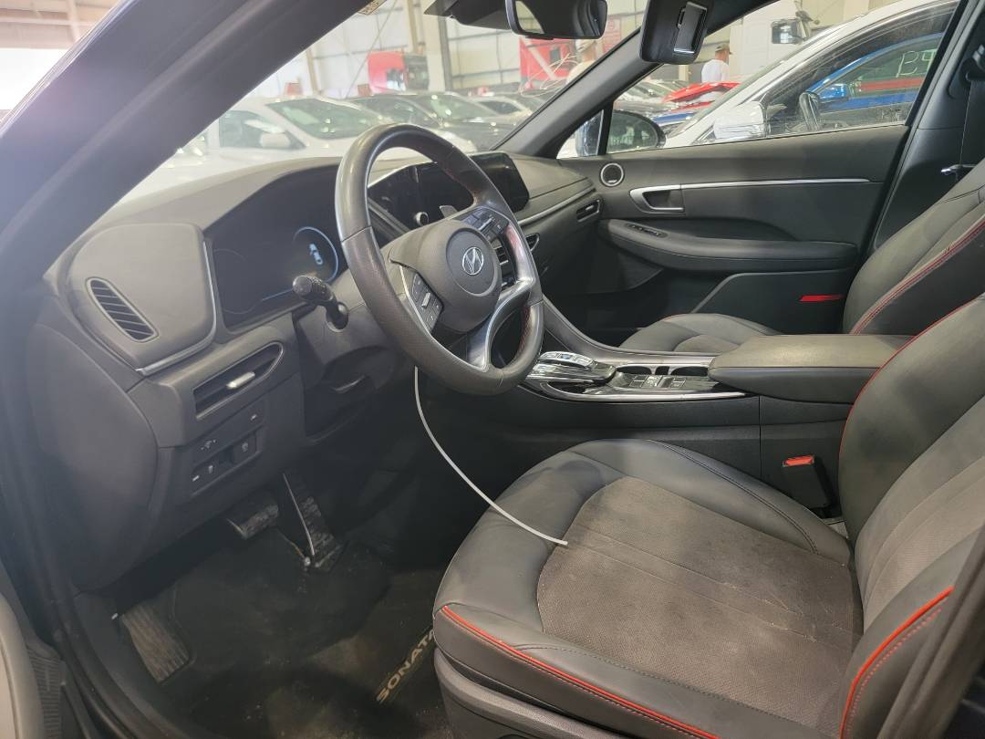 2020 HYUNDAI SONATA — 102234 Miles — Lot 4LH042625 — Souq - Marhaba Auctions Used Cars - Image 8