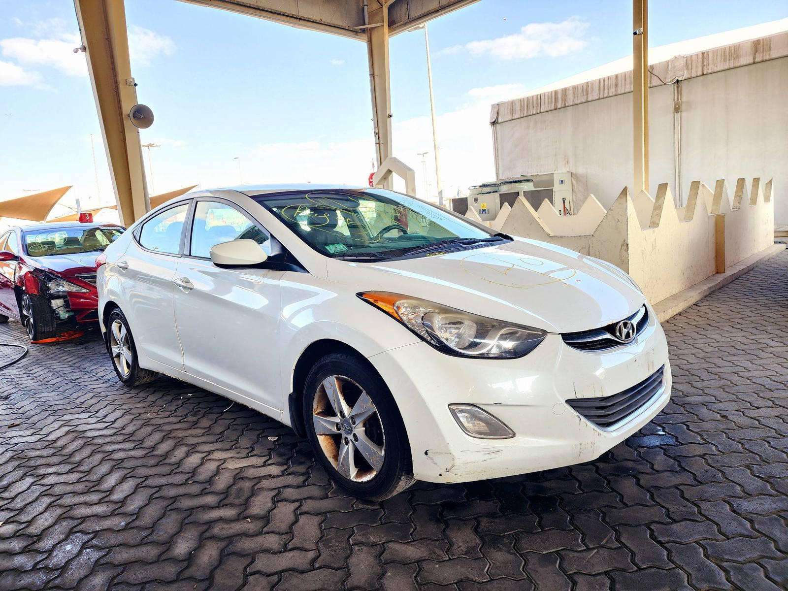 2013 HYUNDAI ELANTRA — 203687 Miles — Lot 40130194 — Souq - Marhaba Auctions Used Cars - Image 4