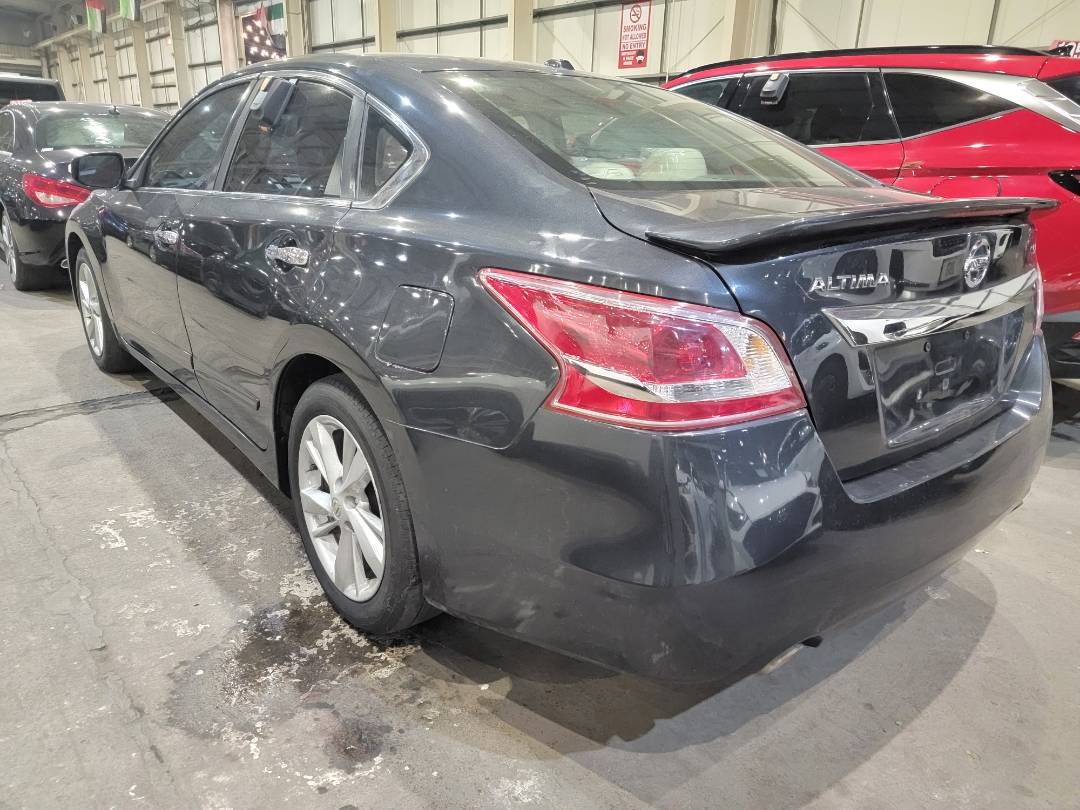 2015 NISSAN ALTIMA — 182422 Miles — Lot FC588754 — Main - Marhaba Auctions Used Cars - Image 3