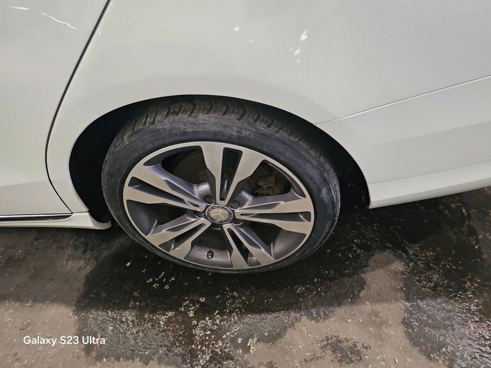 MERCEDES BENZ C300 2015 - Marhaba Auction Used Cars - Image 6