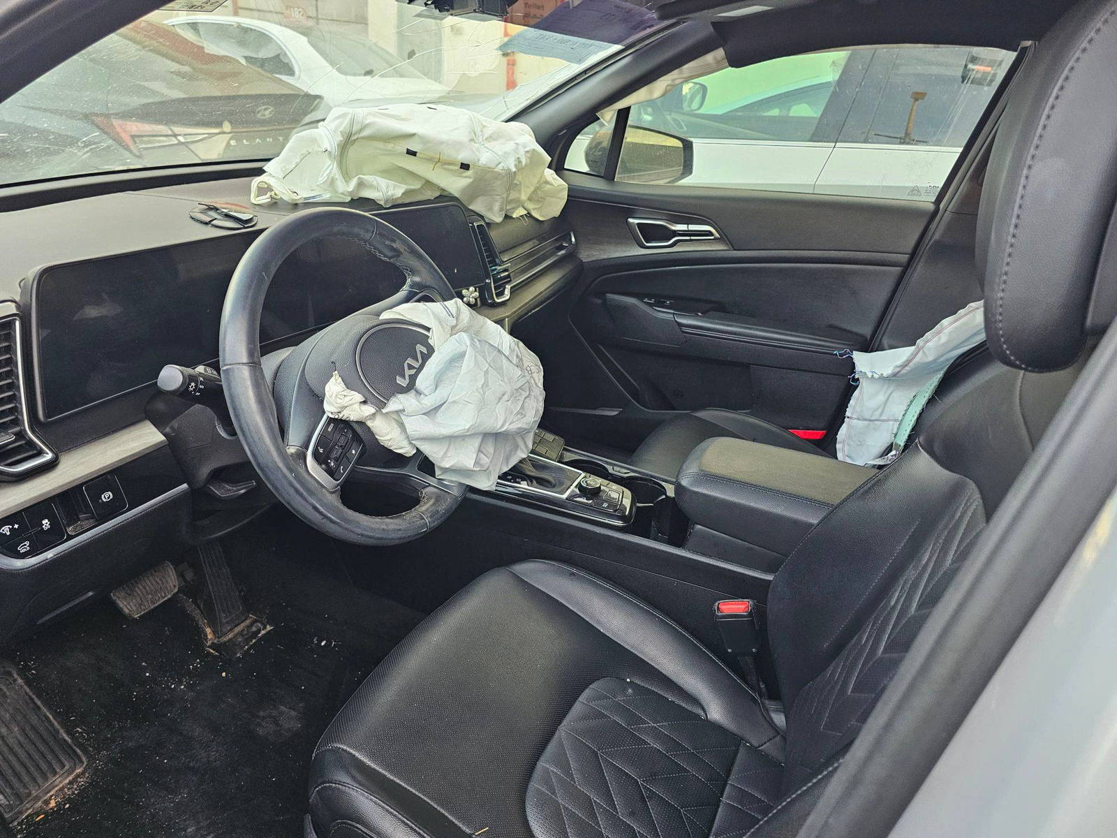 KIA SPORTAGE 2023 - Marhaba Auction Used Cars - Image 8