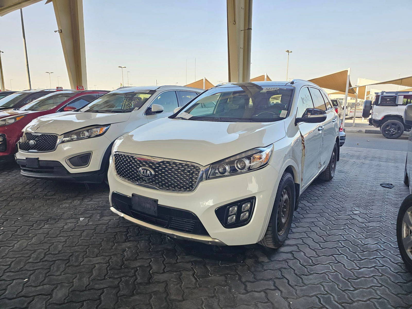 2016 KIA SORENTO — 149250 KM — Lot 54480975 — Main - Marhaba Auctions Used Cars - Image 5