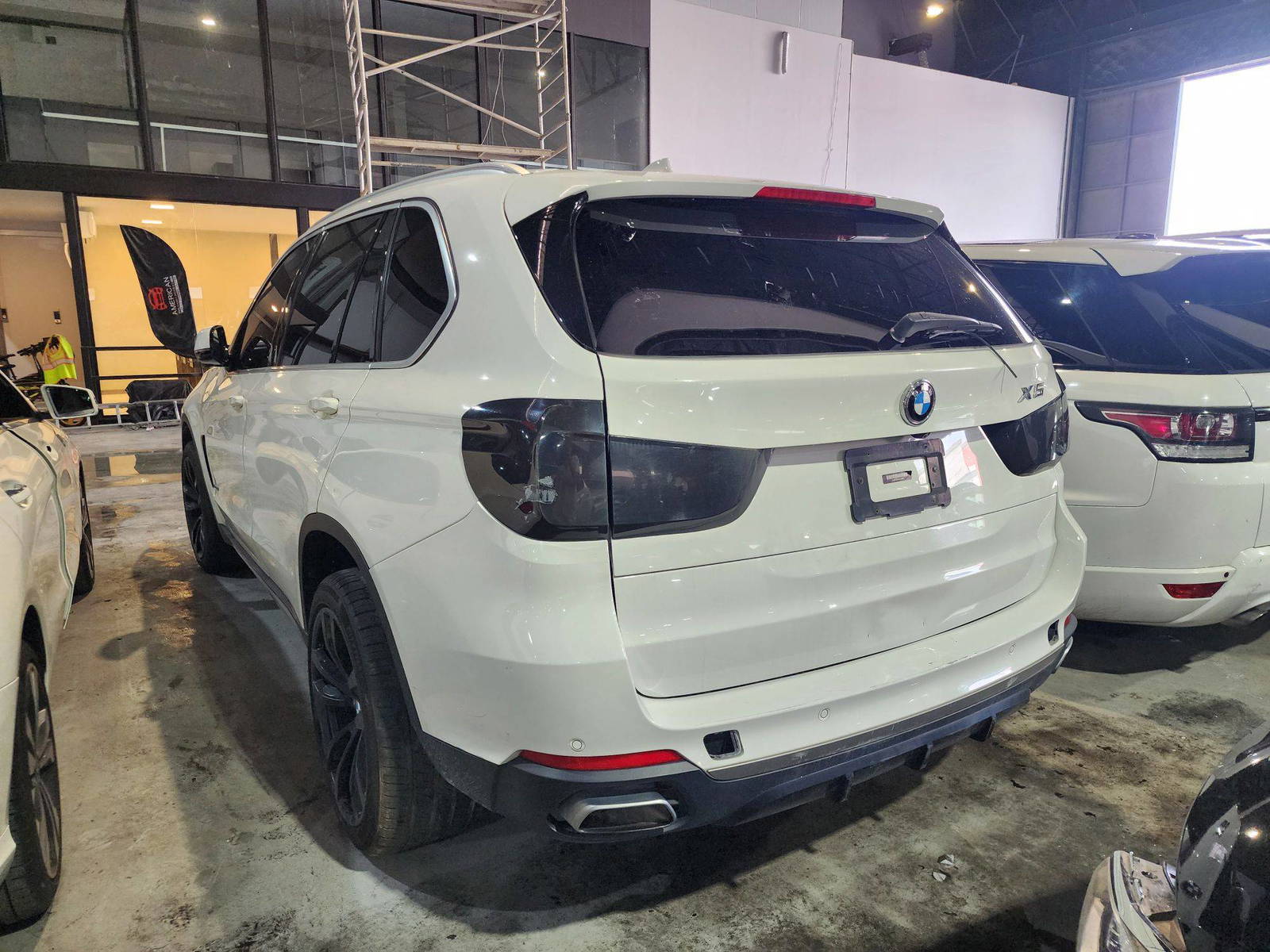 2018 BMW X5 SDRIVE35I — 96780 Miles — Lot 43342005 — Souq - Marhaba Auctions Used Cars - Image 5