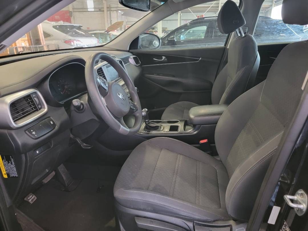 2018 KIA SORENTO — 130906 Miles — Lot 79177094 — Main - Marhaba Auctions Used Cars - Image 8