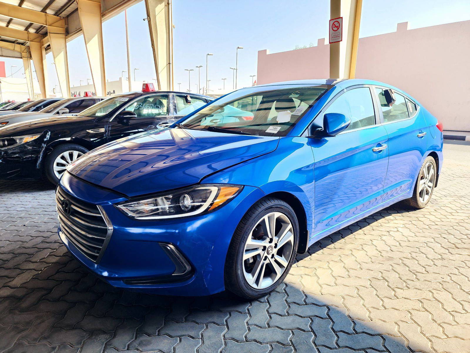 2017 HYUNDAI ELANTRA — 155022 Miles — Lot 3HU339465 — Souq - Marhaba Auctions Used Cars - Image 5