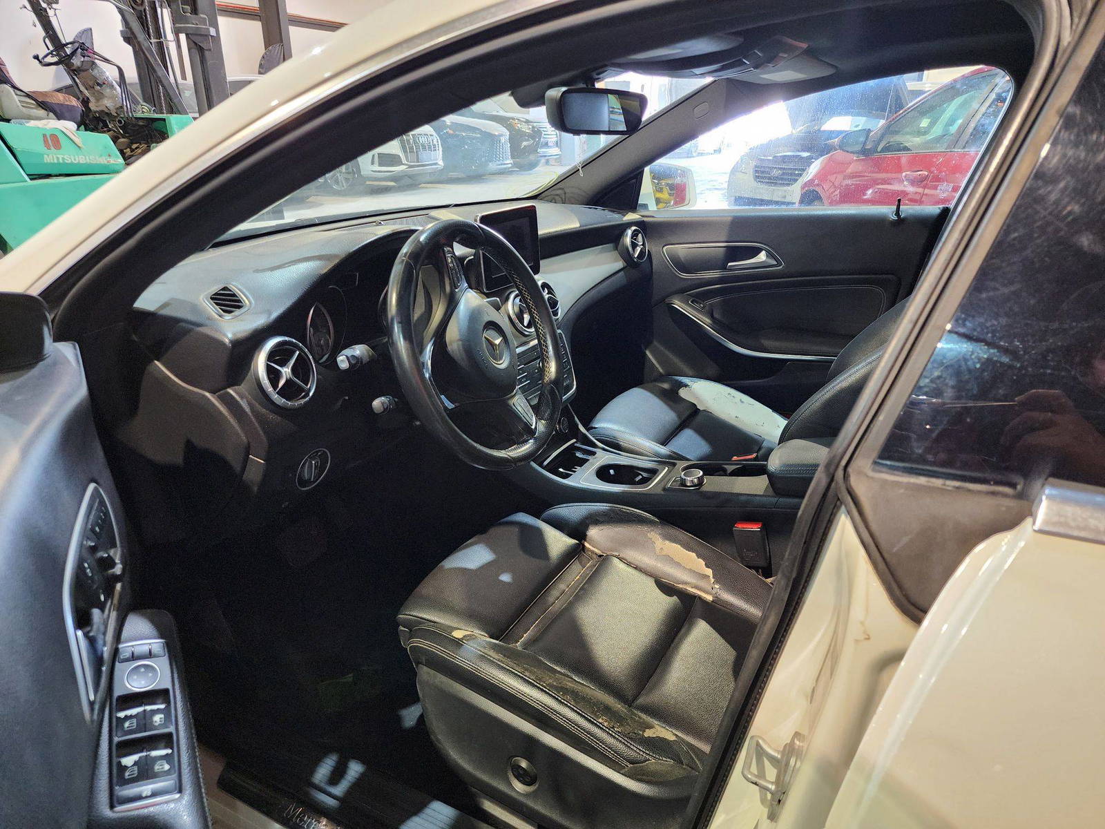 2016 MERCEDES BENZ CLA 250 — 166614 Miles — Lot 84399964 — Souq - Marhaba Auctions Used Cars - Image 9