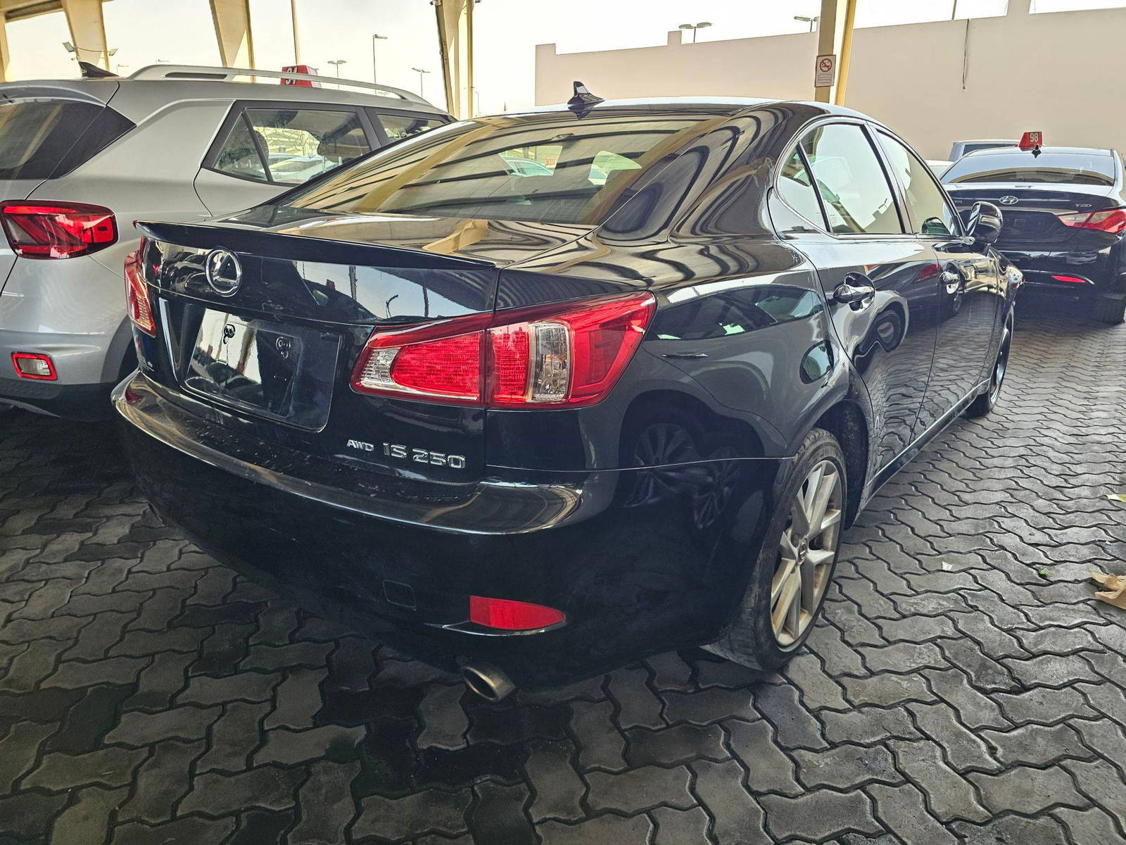 2012 LEXUS IS 250 — 182648 Miles — Lot 82395805 — Souq - Marhaba Auctions Used Cars - Image 4